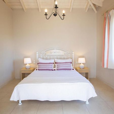 Ionian Luxury Villas Nikiana Extérieur photo